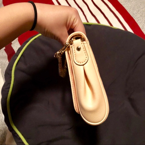 Authentic Coach Ruby Crossbody - Picture 3 of 7